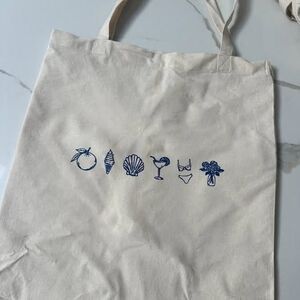 6 Custom Made Tote Bags